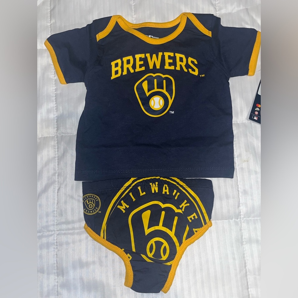 Milwaukee Brewers Creeper Set Infant Baby Bodysuit 3/6 6/9M MLB Baseball NEW - Picture 2 of 6
